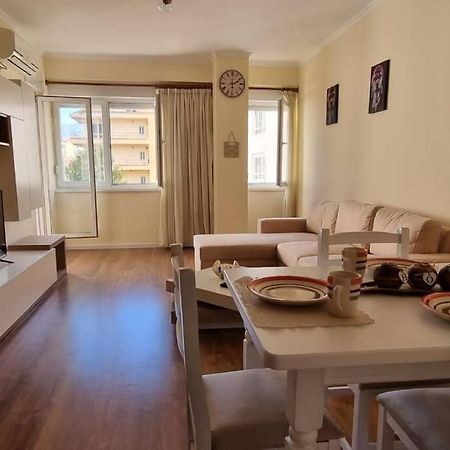 New & Great Located Apartment Near Center Tirana Kültér fotó